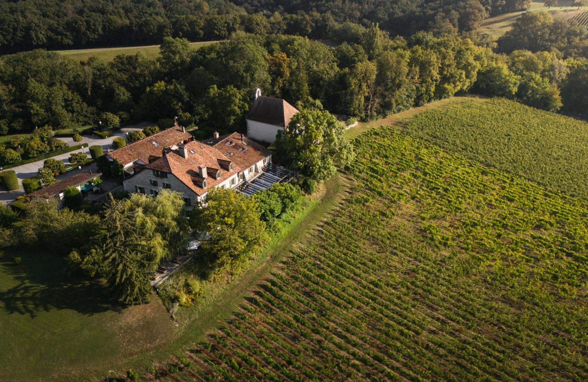 Domaine De Chateauvieux Hotel Peney Dessus Exterior photo